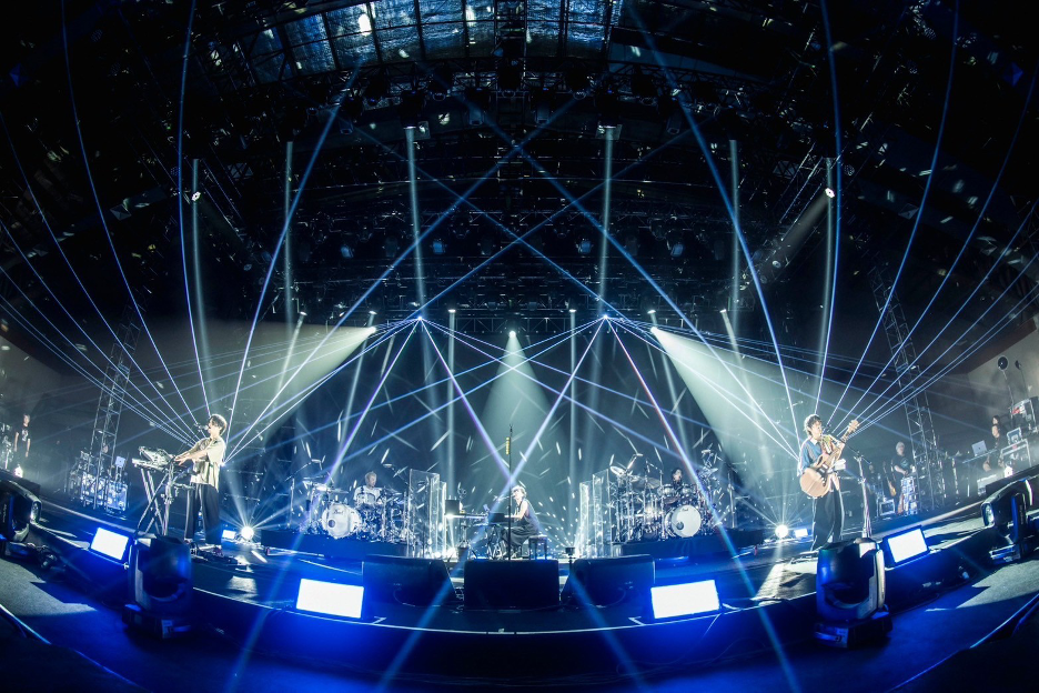 RADWIMPS Sukses Guncang Jakarta dalam World Tour 2024  "The way you yawn, and the outcry of Peace"